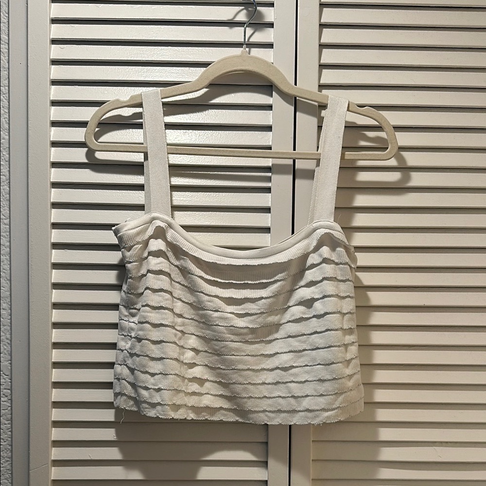 Zara White Ruffled Sleeveless Crop Top